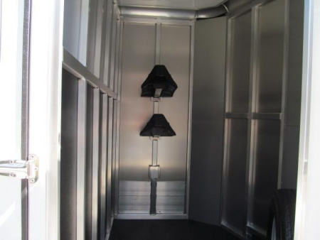 New Shadow Pro Series 2 H BP W/ Dressing Room Horse Trailer