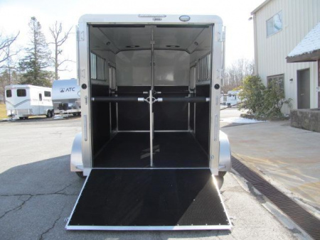 New Shadow Pro Series 2 H BP W/ Dressing Room Horse Trailer