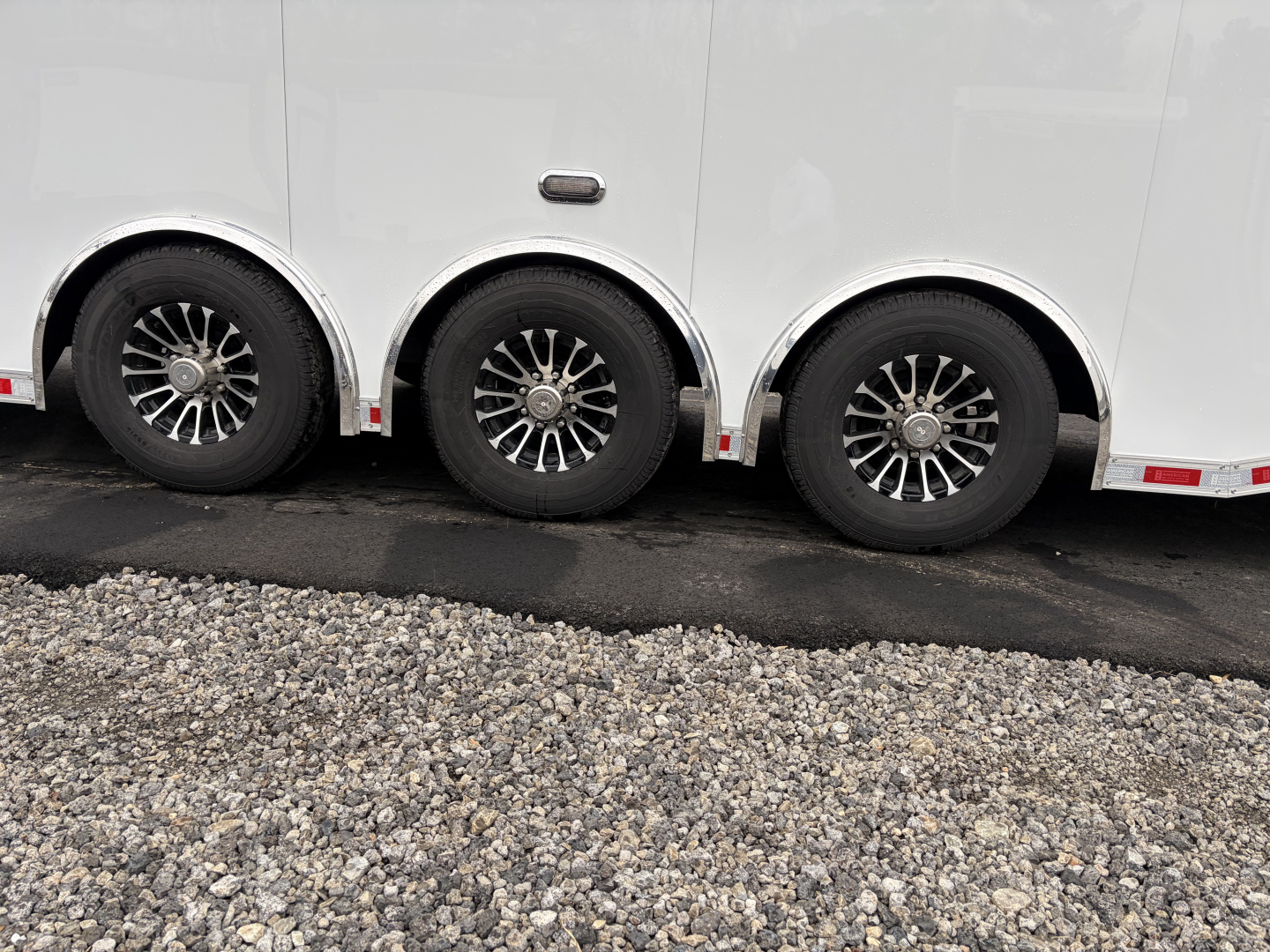 New 2026 Haulmark 34 Bathoom Race Trailer, Air Prep PKG, Awning, Polycor, Insulated, Window, 54" ALX Slide Out Step, A/C + Heat