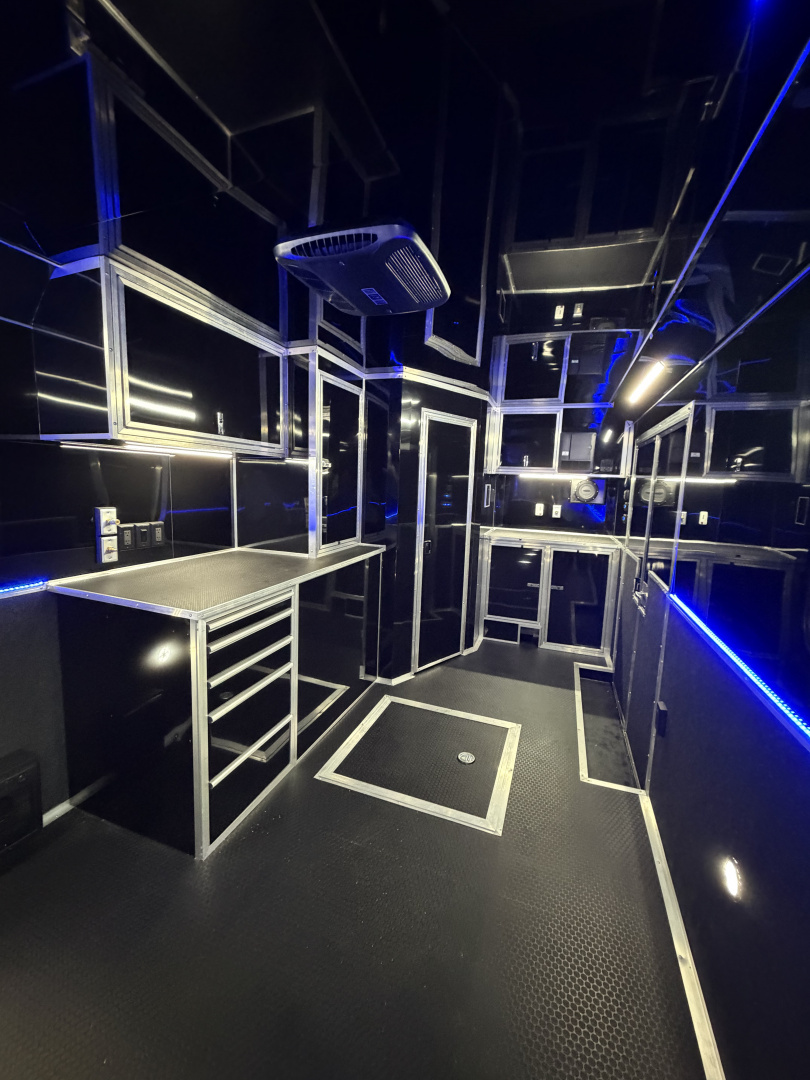 New 2026 Haulmark 34 Bathoom Race Trailer, Air Prep PKG, Awning, Polycor, Insulated, Window, 54" ALX Slide Out Step, A/C + Heat