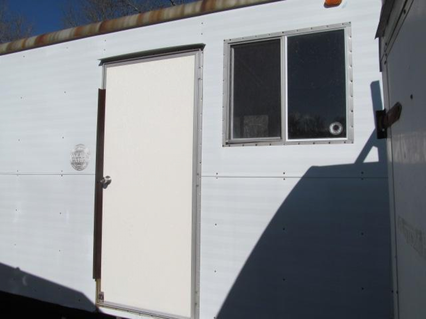 Used 1990 Wells Cargo 7.5 X 24 Office Trailer