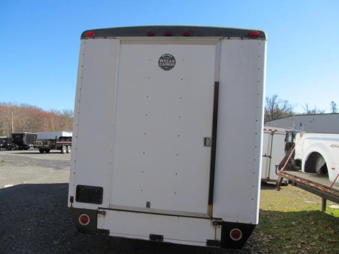 Used 1990 Wells Cargo 7.5 X 24 Office Trailer