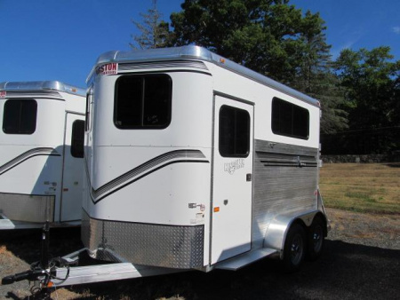 New Kingston Classic Elite Warmblood 2 Horse Trailer