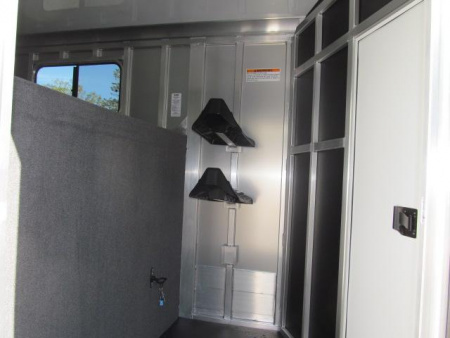 New Shadow Pro Series 2 H GN W/ Side Ramp and Dressing Room Horse Trailer