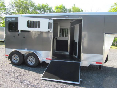 New Shadow Pro Series 2 H GN W/ Side Ramp and Dressing Room Horse Trailer