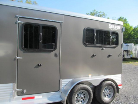 New Shadow Pro Series 2 H GN W/ Side Ramp and Dressing Room Horse Trailer