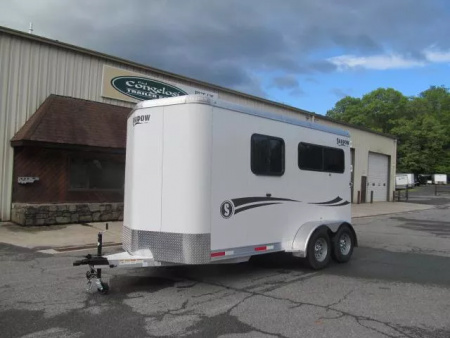 New Shadow Stablemate 2H BP w/ Dressing Room Horse Trailer