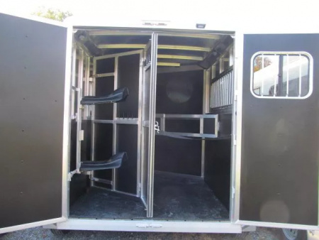New Shadow Stablemate 2H Slant BP Horse Trailer