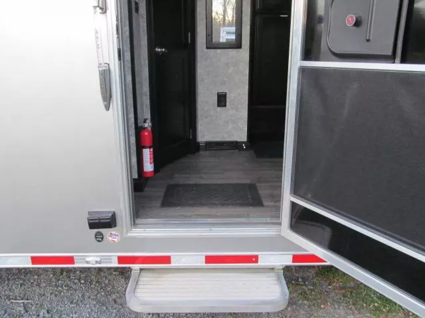 Used 2020 ATC 8.5 X 48 Car Hauler / LQ Gooseneck Trailer
