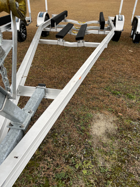 New 2025 Magic Tilt Trailers ALS2030 Boat Trailer