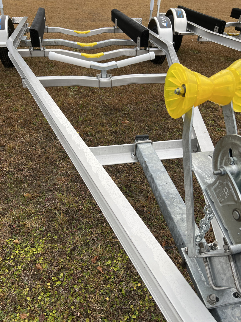 New 2026 Magic Tilt Trailers ALS1723 Boat Trailer