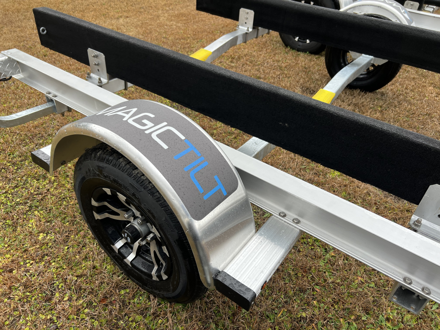New 2026 Magic Tilt Trailers ALS1723 Boat Trailer