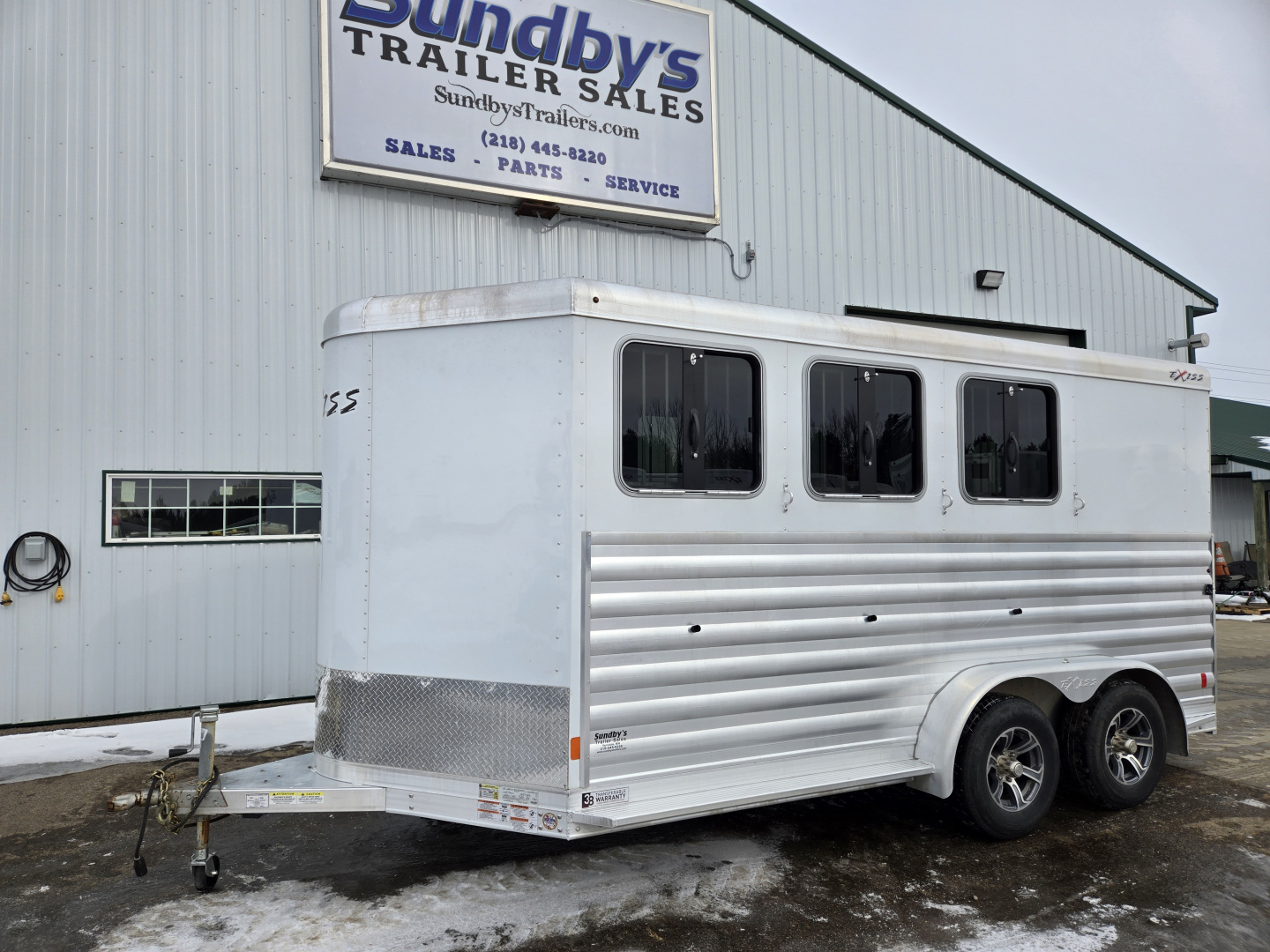 Used 2023 Exiss Trailers 3H Horse Trailer w/ Ramp