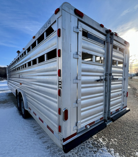Used 2018 Platinum Coach LIVESTOCK Stock / Stock Combo Trailer
