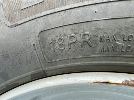 Used 2018 Platinum Coach LIVESTOCK Stock / Stock Combo Trailer