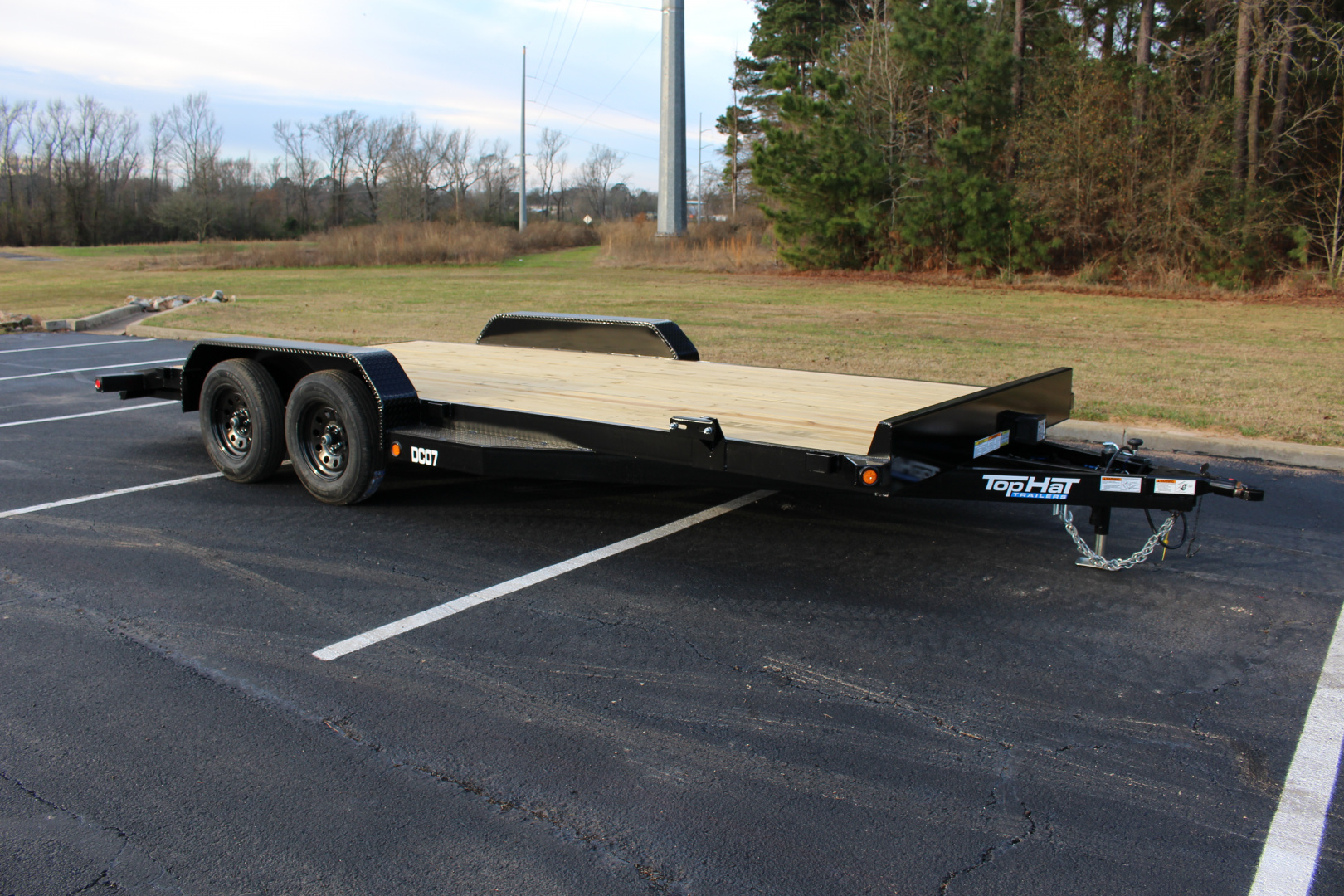 New 2026 18'x83" TOP HAT DC-07 DELUXE Car Hauler