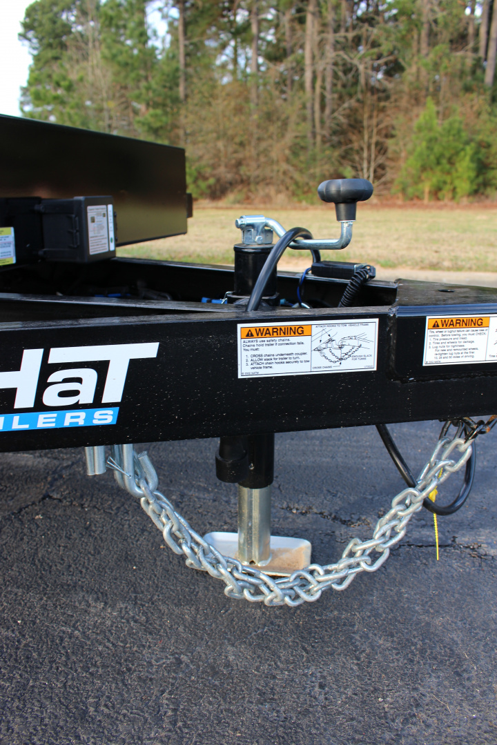 New 2026 18'x83" TOP HAT DC-07 DELUXE Car Hauler