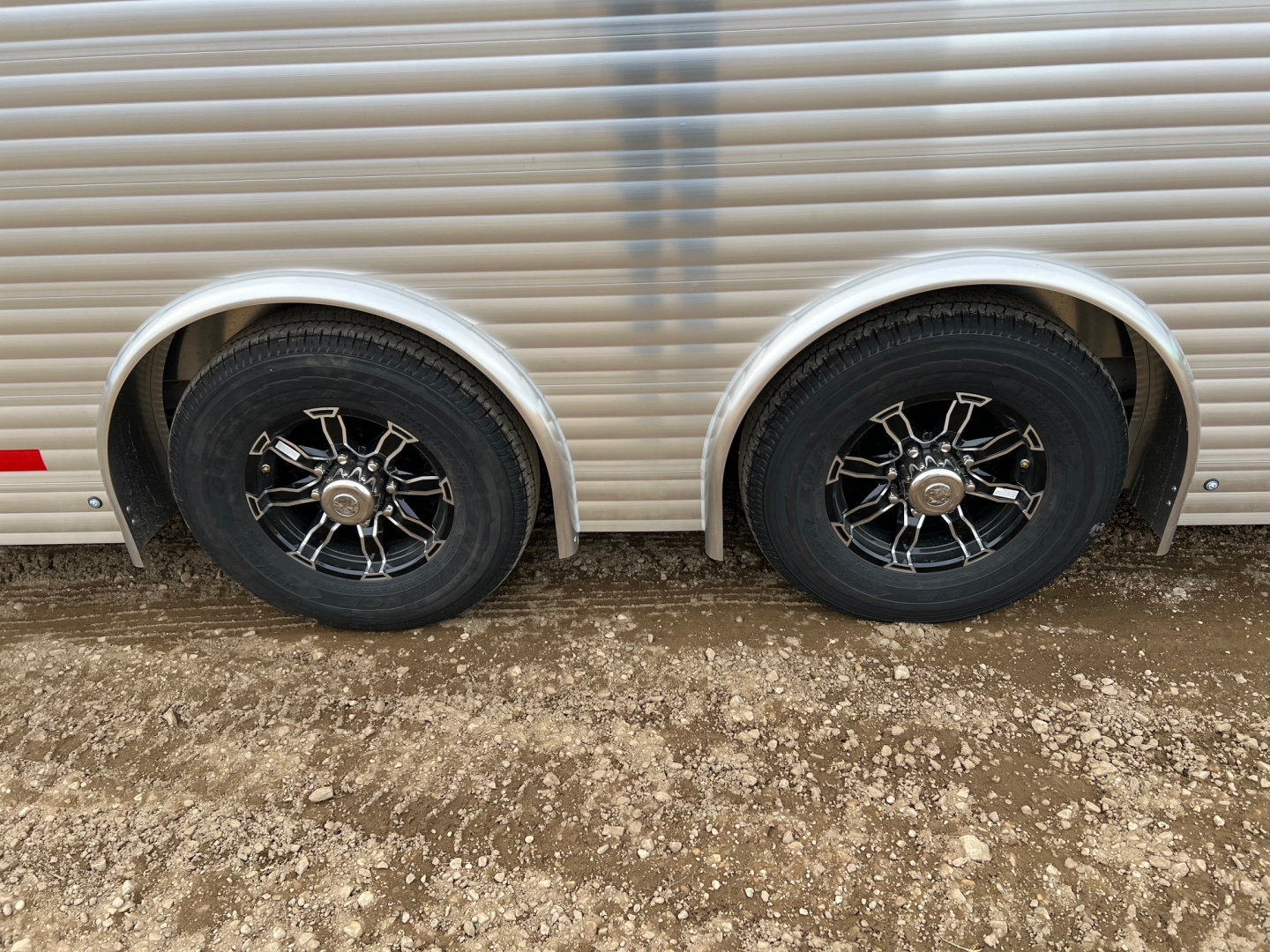 New 2026 Sundowner Trailers 24' Aluminum Gooseneck Cargo / Enclosed Trailer