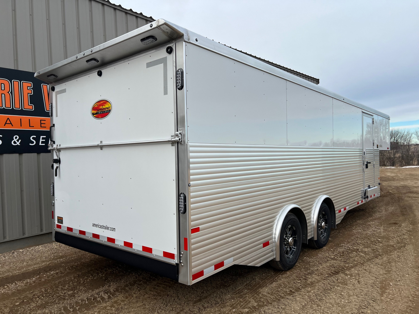 New 2026 Sundowner Trailers 24' Aluminum Gooseneck Cargo / Enclosed Trailer