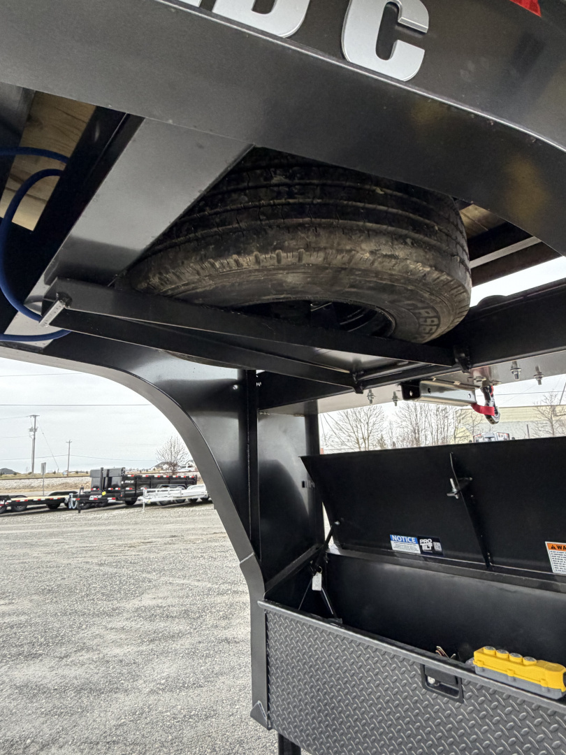 New 2026 Diamond C Trailers HXD210L24X102-GN (24' x 102") 23K Partial Tilt Equipment Trailer