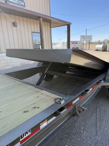 New 2026 Diamond C Trailers HDT 20FT Tilt Trailer