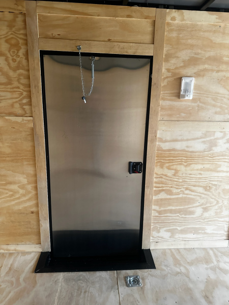 New 2026 Luxe 8.5x24 Car Hauler-5200LB Torsion Axle-Black Poly-Blackout-Enclosed Car Hauler