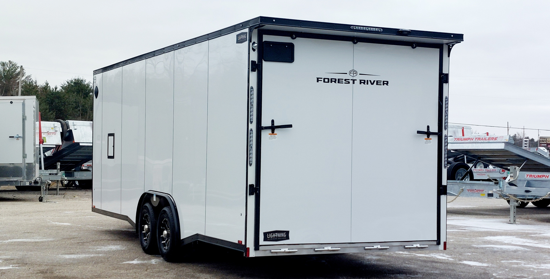 New 8 X 22 SNOWMOBILE/CAR HAULER ENCLOSED ALL ALUMINUM W/ FRONT DROP DOWN RAMP 2026 LIGHTNING