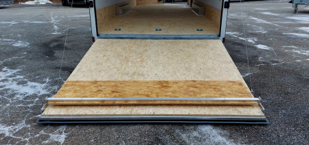 New 8 X 22 SNOWMOBILE/CAR HAULER ENCLOSED ALL ALUMINUM W/ FRONT DROP DOWN RAMP 2026 LIGHTNING