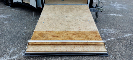 New 8 X 22 SNOWMOBILE/CAR HAULER ENCLOSED ALL ALUMINUM W/ FRONT DROP DOWN RAMP 2026 LIGHTNING