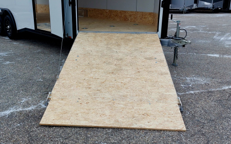 New 8 X 22 SNOWMOBILE/CAR HAULER ENCLOSED ALL ALUMINUM W/ FRONT DROP DOWN RAMP 2026 LIGHTNING