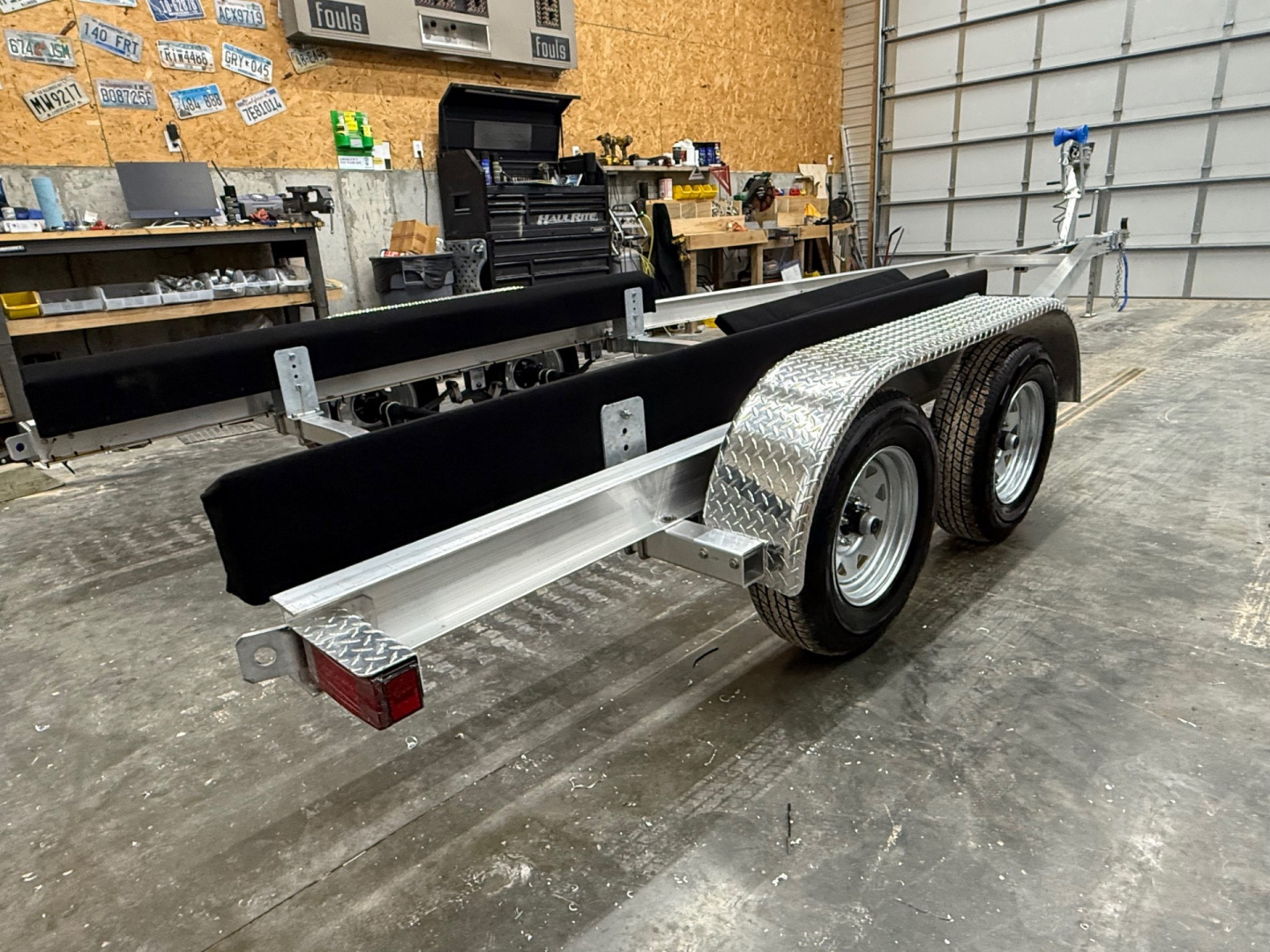 New 2026 WaterMade Boat Trailers WM23-25 7KS Bowrider