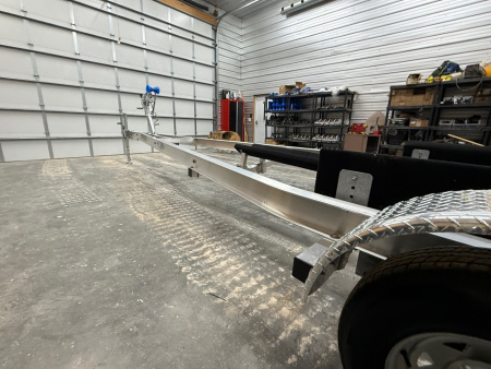 New 2026 WaterMade Boat Trailers WM23-25 7KS Bowrider