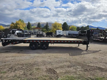 New 2026 Iron Bull 25' 14k Gooseneck Deckover Equipment Trailer