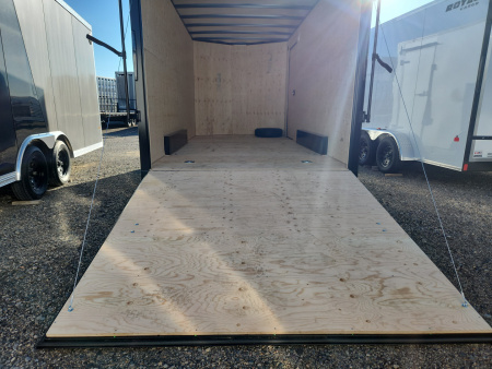 New 2026 Royal Cargo Trailers 7.5 X 16 +V ENCLOSED CARGO Cargo / Enclosed Trailer