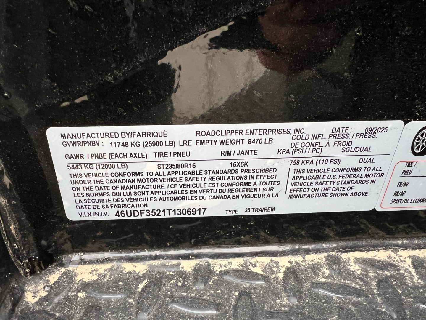 New 2026 Diamond C Trailers 35' FMAX212HDT Gooseneck Hydraulic Tail Flatbed Trailer