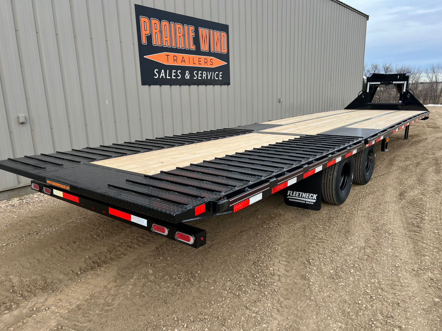 New 2026 Diamond C Trailers 35' FMAX212HDT Gooseneck Hydraulic Tail Flatbed Trailer