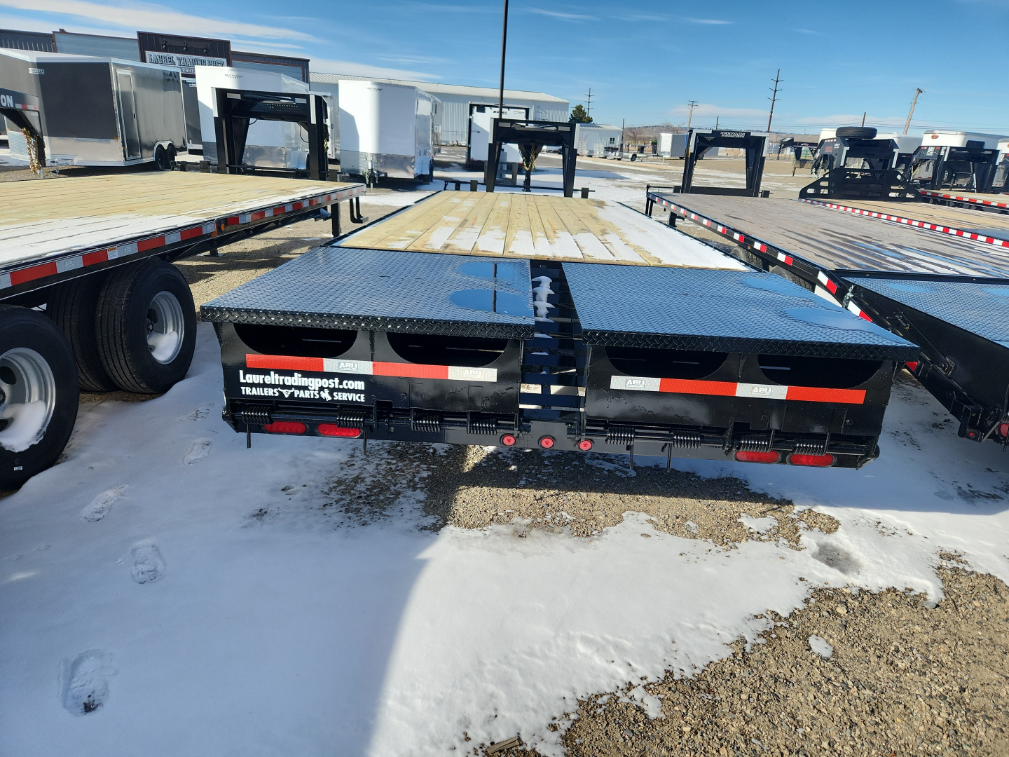 New 2026 ABU 26' GN DUALLY FLATBED Flatbed Trailer