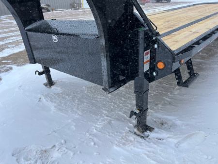 New 2026 PJ Trailers 30' Gooseneck LS Triple Axle Flatbed Trailer