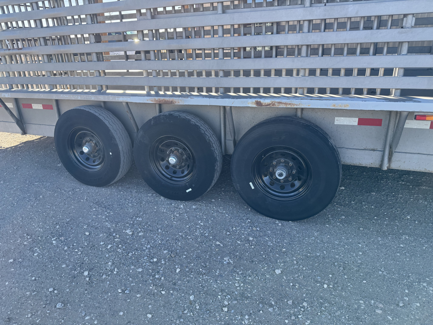 Used 2015 CM Trailers FULL METAL TOP Stock