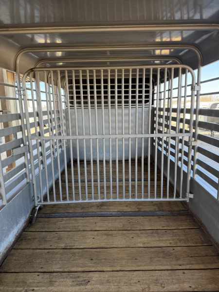 Used 2015 CM Trailers FULL METAL TOP Stock