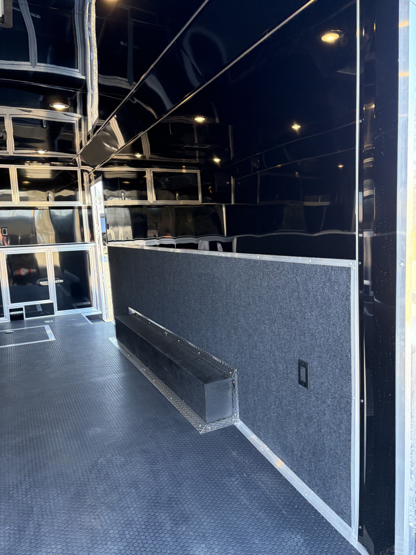 New 2026 Haulmark 20 EDGE Enclosed Race Trailer, Sportsman Package, Polycor Interior & Exterior, Insulated, Race Interior