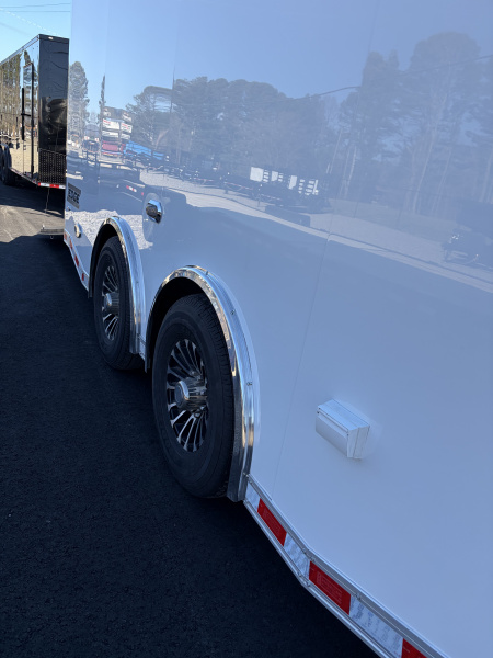 New 2026 Haulmark 20 EDGE Enclosed Race Trailer, Sportsman Package, Polycor Interior & Exterior, Insulated, Race Interior