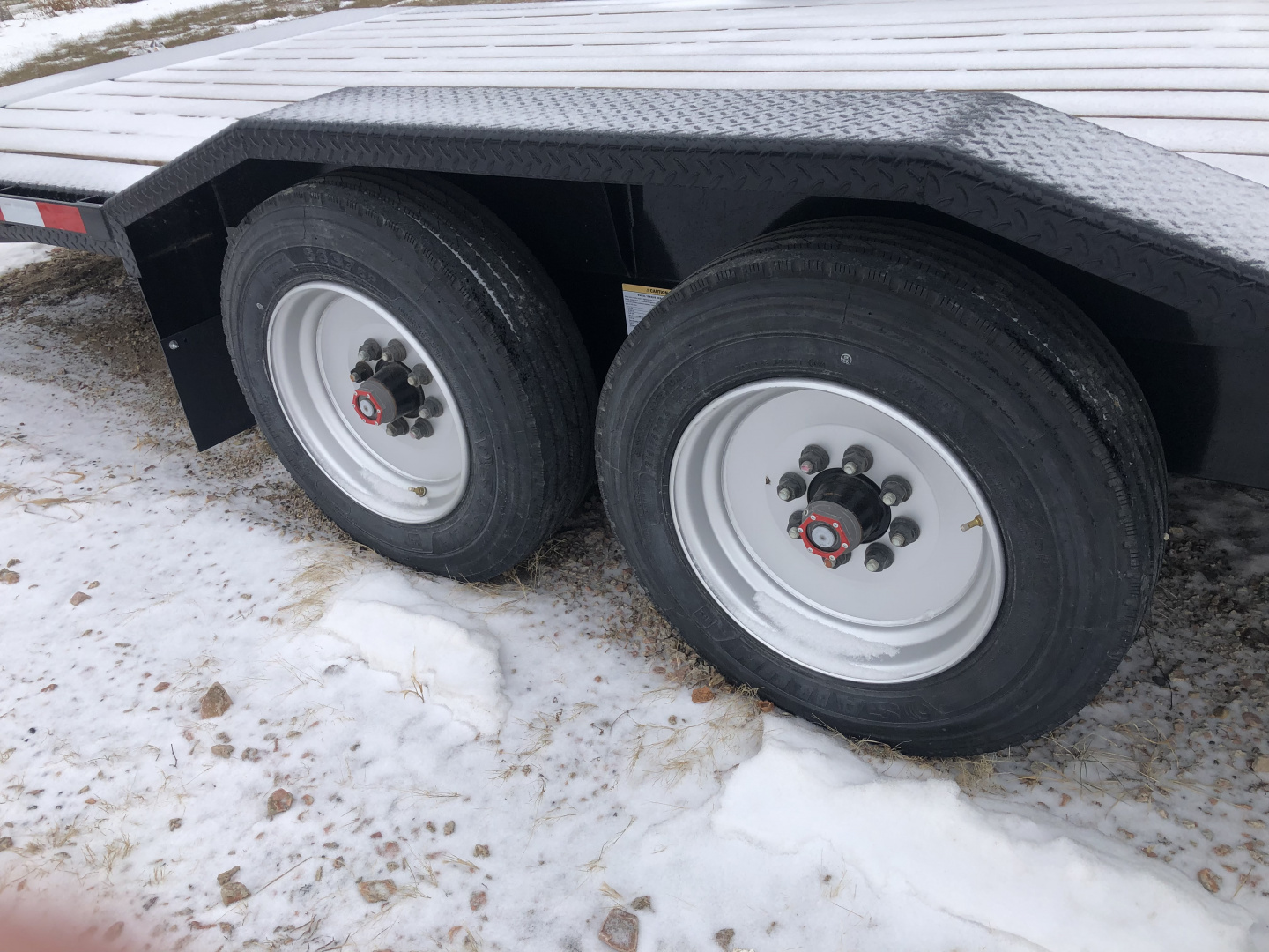 New 2025 Midsota TBWB-22 17.6K Tilt Trailer