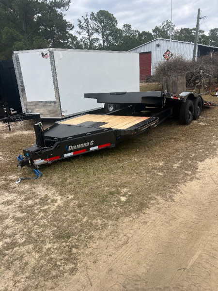 New 2026 Diamond C Trailers HXD210 22'x102  Tilt Trailer