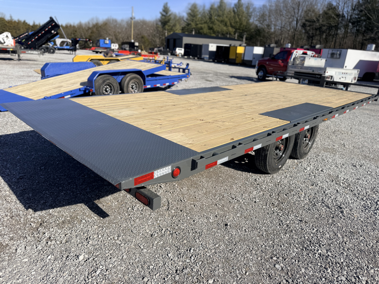 New 2026 PJ Trailers 102X22 DECK-OVER 22’ TILT 16K GVWR Tilt Trailer