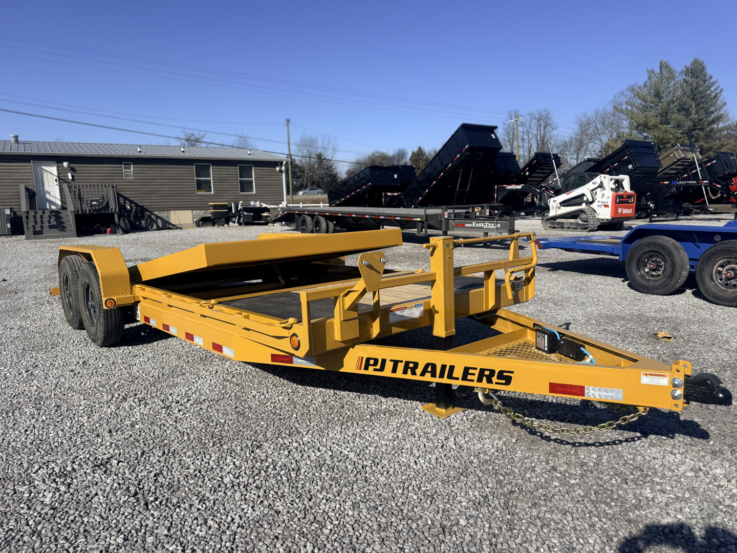 New 2026 PJ Trailers 7X20 GRAVITY TILT 14K GVWR Equipment Trailer