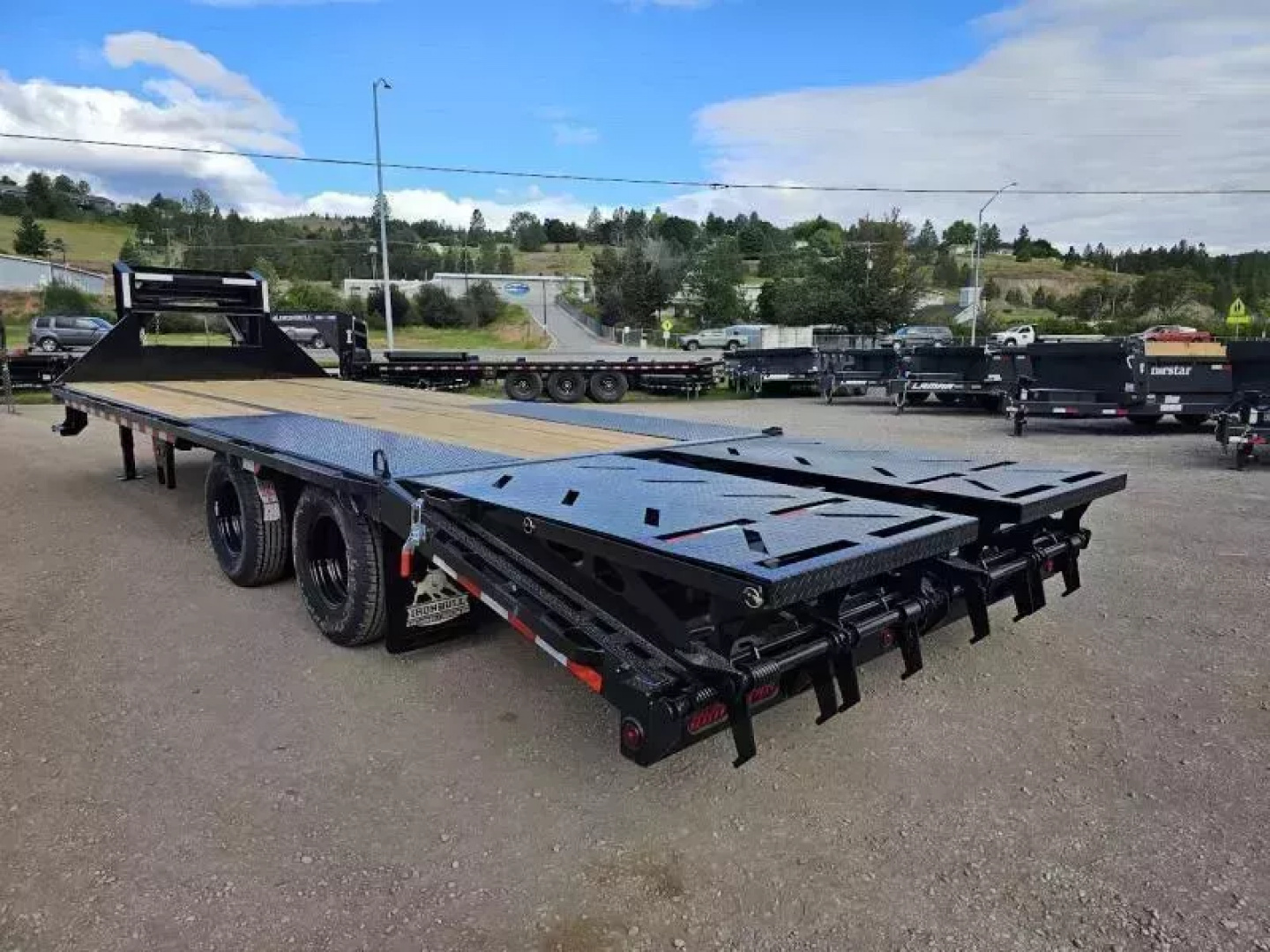New 2026 Iron Bull 25' 24k Deckover Gooseneck Trailer