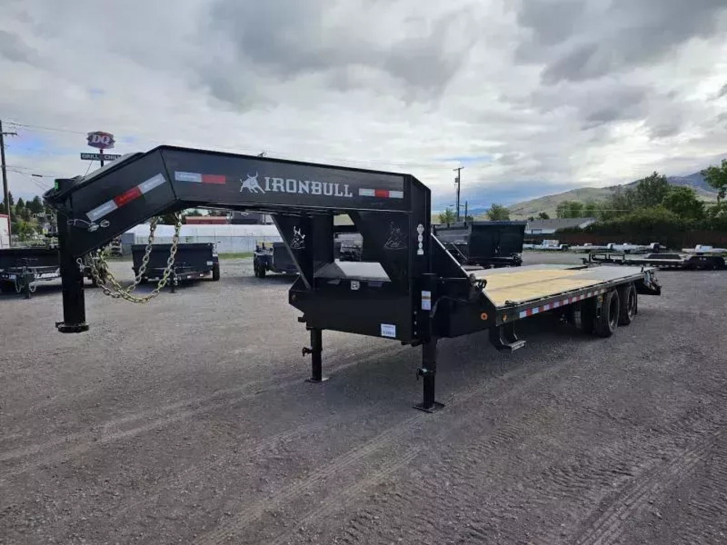 New 2026 Iron Bull 25' 24k Deckover Gooseneck Trailer