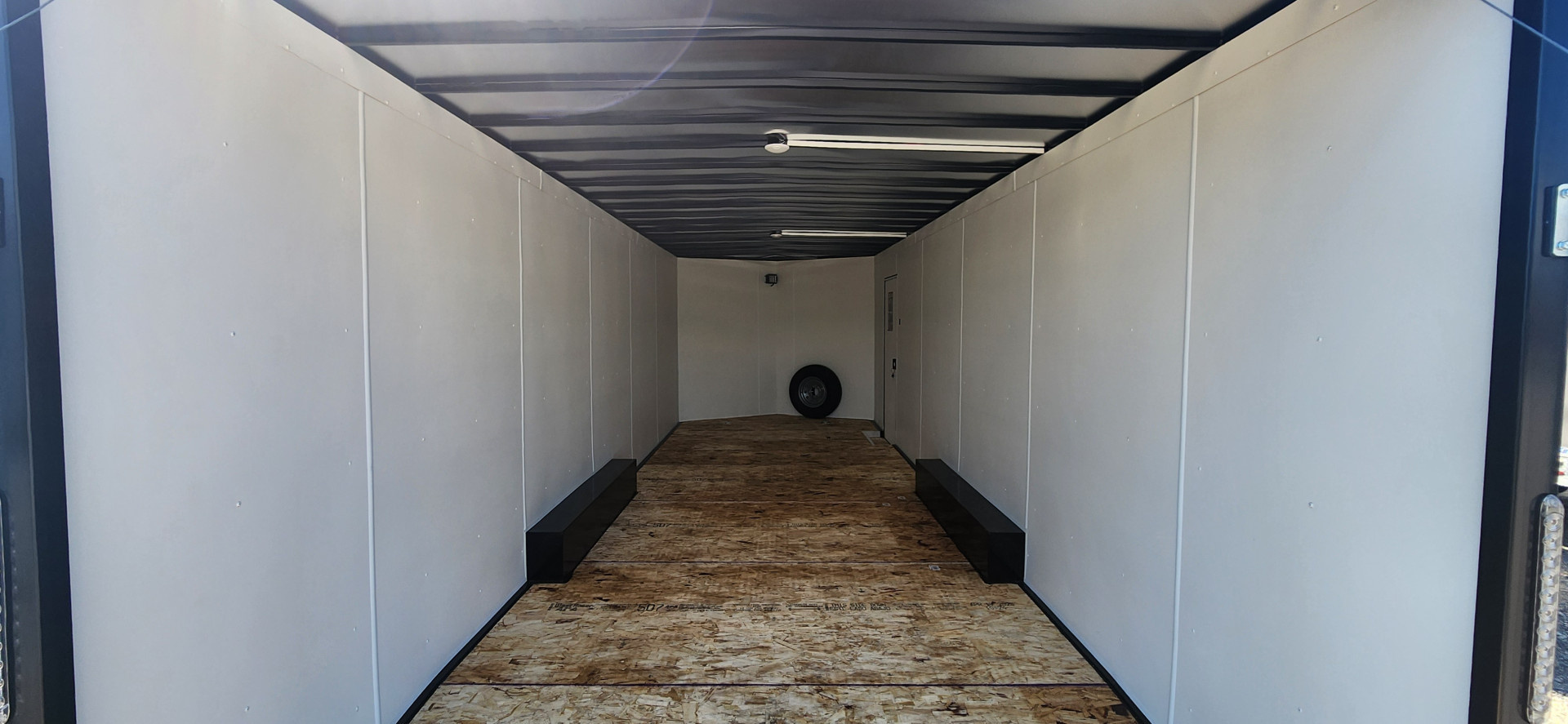 New 2026 AERO 8.5X24TA52 Cargo / Enclosed Trailer