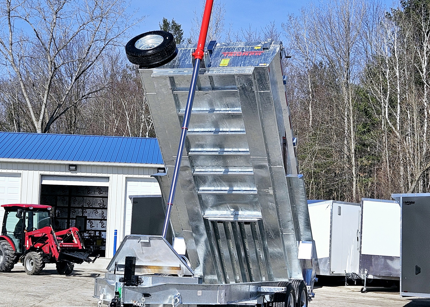 New 82X16 GALVANIZED DUMP 10K AXLES HYDRAULIC JACK 2026 TRIUMPH SPARE TIRE & REMOTE INCLUDED